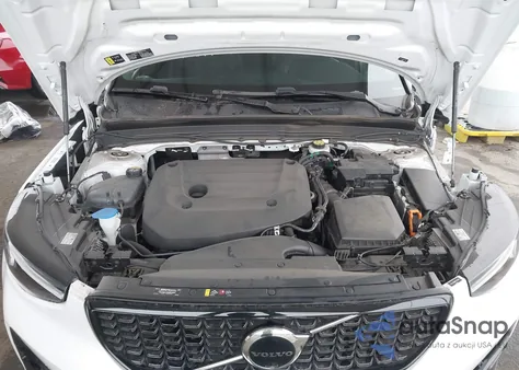 2024 Volvo Xc40 B5 Ultimate Dark Theme из США, поврежденный, VIN YV4L12UMXR2234356